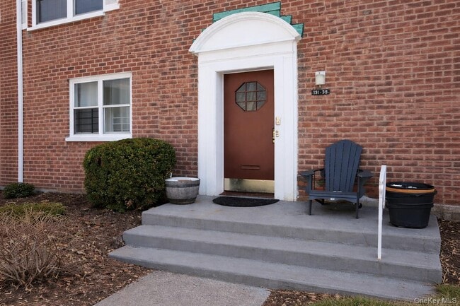 property at 138-39-139 234th St