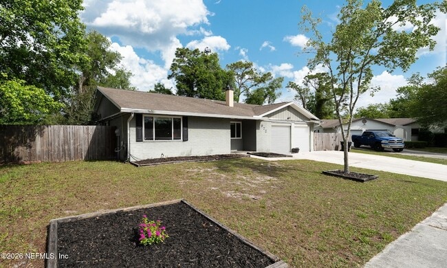 972 Dostie Cir in Orange Park, FL - Building Photo - Building Photo
