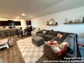 219 Cuban Emerald in San Antonio, TX - Building Photo - Building Photo