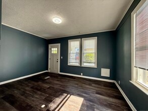 22 Hawthorne Ave in Derby, CT - Building Photo - Building Photo