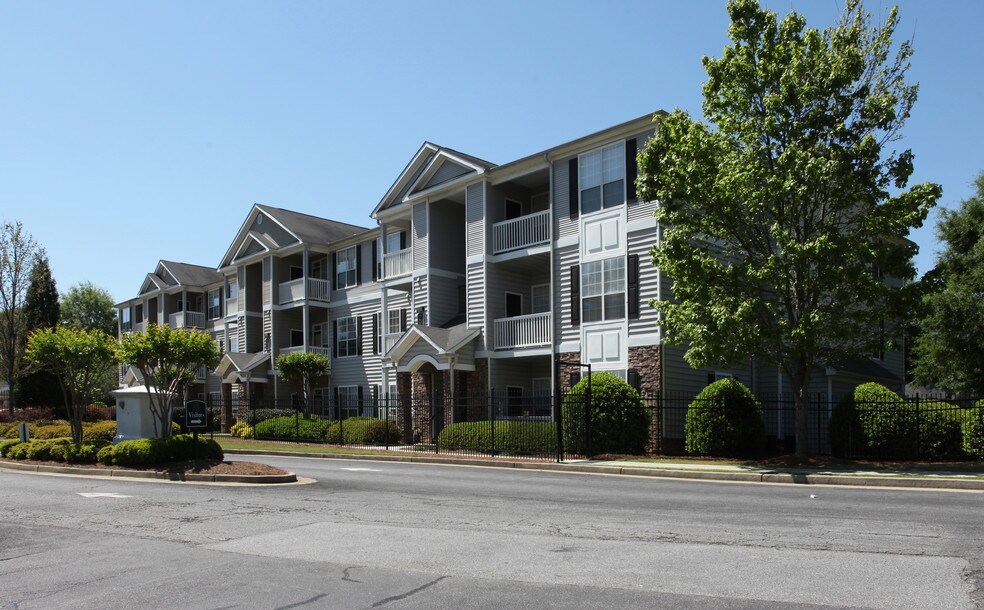 Grayson Ridge 55+ Apartments Lawrenceville, GA Apartments For Rent
