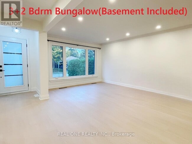 property at 2116 Mountainside Dr