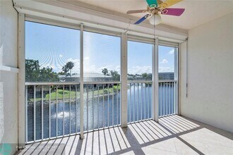 7866 Trent Dr in Tamarac, FL - Building Photo - Building Photo