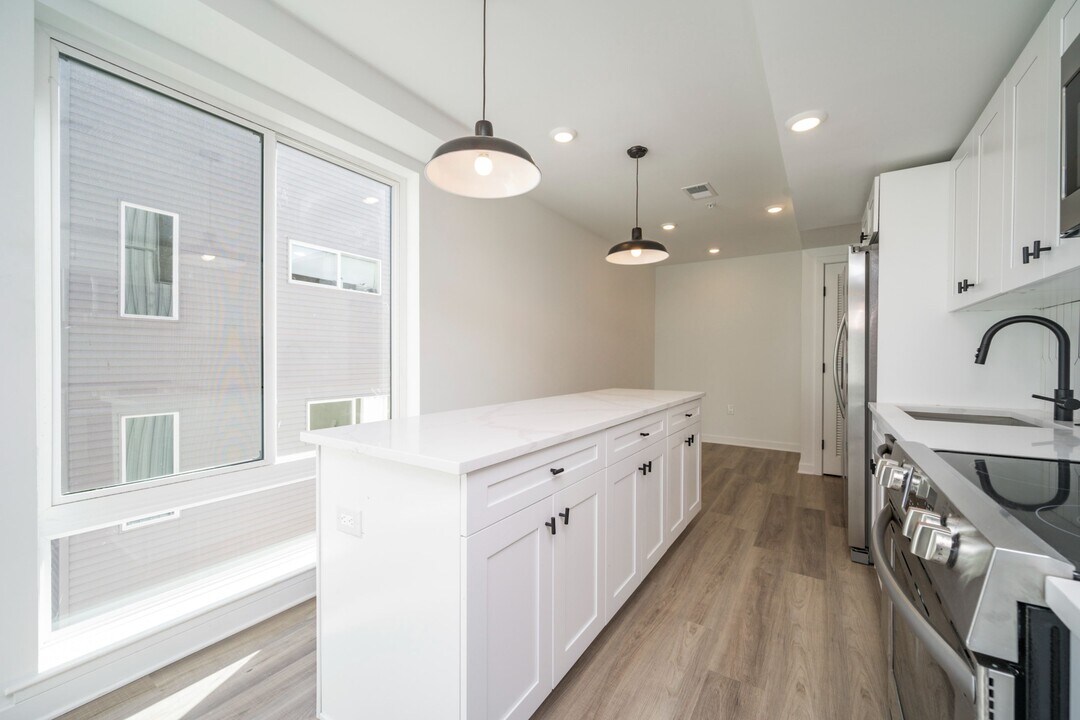 1514 Master St in Philadelphia, PA - Building Photo