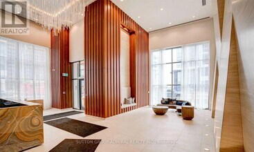 70 Annie Craig Dr in Toronto, ON - Building Photo - Building Photo