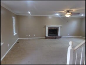2105 Westport Loop in Little Rock, AR - Foto de edificio - Building Photo