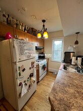 26 Cherry St, Unit 1B in Somerville, MA - Building Photo - Building Photo