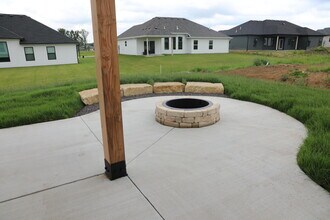 4613 Chambers Bay Dr in Columbia, MO - Building Photo - Building Photo