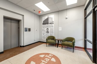 The Arnold Apartments in Wichita, KS - Building Photo - Interior Photo