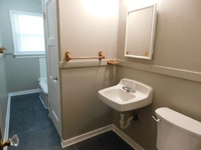 113 W Summit Ave in Augusta, KS - Building Photo - Building Photo