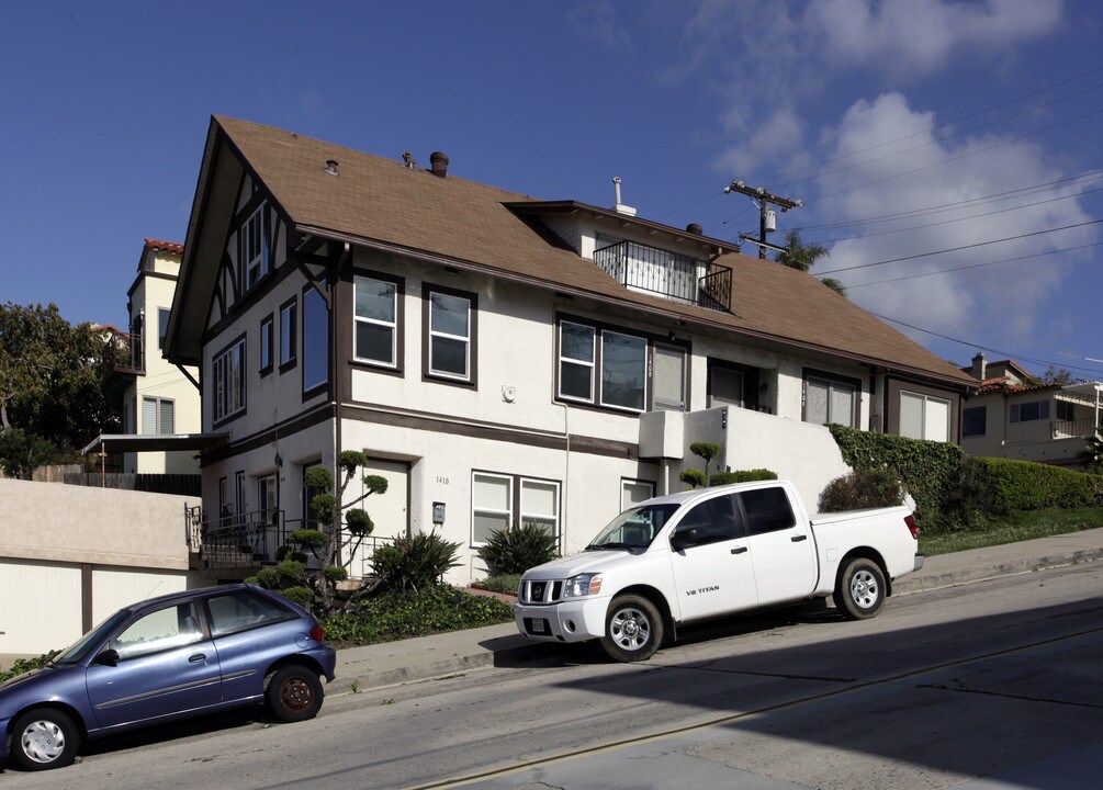 1404-1414 Sassafras St in San Diego, CA - Foto de edificio