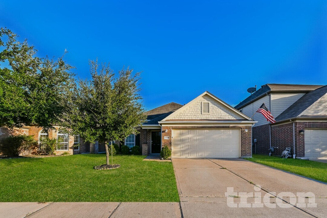 11515 Baldwin Spruce Trail in Tomball, TX - Foto de edificio
