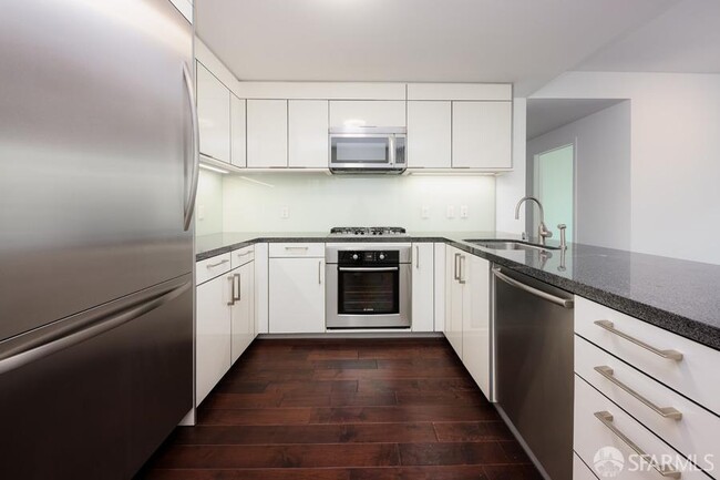 property at 338 Spear St