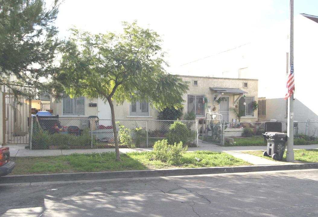 5922 Barton Ave in Los Angeles, CA - Building Photo