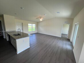 1150 Norge Ct in La Belle, FL - Building Photo - Building Photo