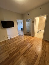 195 14th St NE, Unit Unit 810 in Atlanta, GA - Foto de edificio - Building Photo
