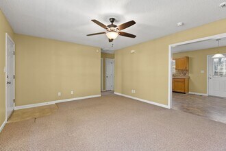1560 Billy Dr in Winston-Salem, NC - Building Photo - Building Photo