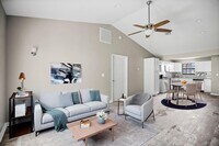 3408 Balboa Cir photo'