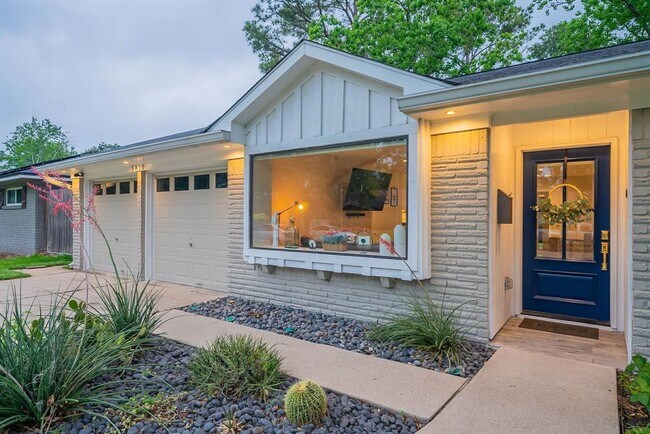 5810 Effingham Dr in Houston, TX - Building Photo - Building Photo