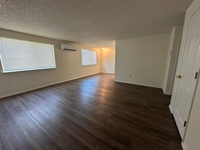 Shangri La of Klamath Falls in Klamath Falls, OR - Foto de edificio - Interior Photo