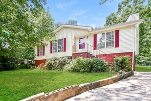 5944 Tyler Loop Rd in Pinson, AL - Building Photo