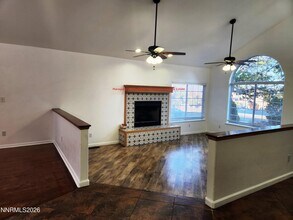 3653 Hemlock Ct in Reno, NV - Building Photo - Building Photo