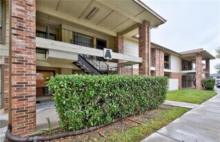 1705 Crossing Pl in Austin, TX - Building Photo