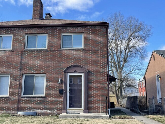 1283 Linwood Ave in Columbus, OH - Building Photo - Building Photo