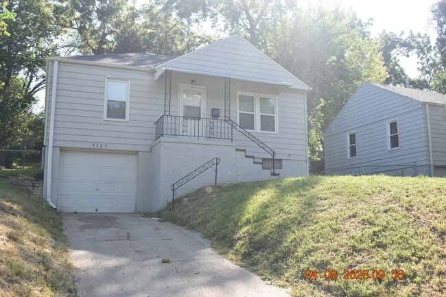 property at 3525 N 37th St
