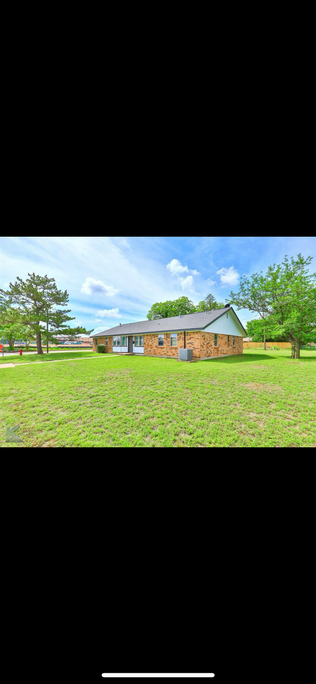 2693 Garfield Ave in Abilene, TX - Building Photo - Building Photo