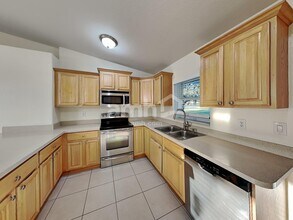 3090 SW Boxwood Cir in Port St. Lucie, FL - Building Photo - Building Photo