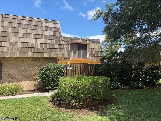 1531 Park Meadows Dr in Ft. Myers, FL - Building Photo - Building Photo