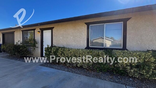 13261 Mohawk Rd in Apple Valley, CA - Building Photo - Building Photo