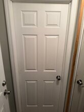 805 E 52nd St in Brooklyn, NY - Foto de edificio - Building Photo