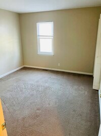 402 Britnie Ct photo'