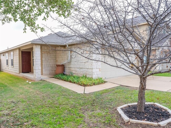 9013 China Rose Dr in Austin, TX - Building Photo - Building Photo