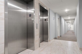 10 Taber St in Boston, MA - Building Photo - Building Photo