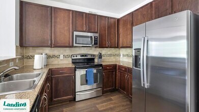 7373 Valley View Ln in Dallas, TX - Building Photo - Building Photo