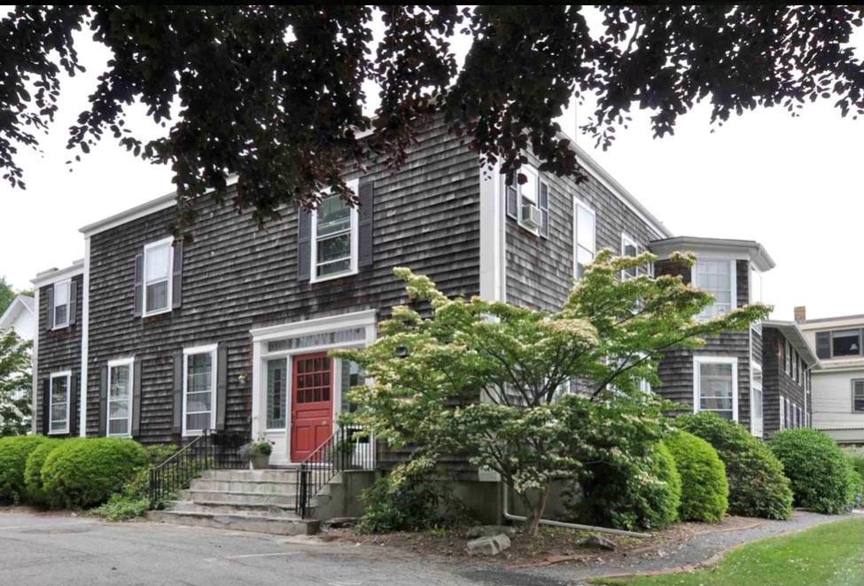 36 Kay St in Newport, RI - Building Photo