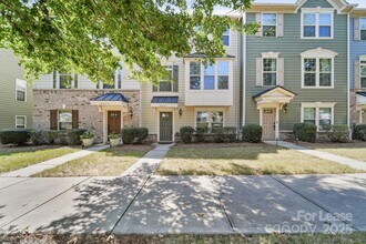 4061 Zilker Park Dr in Charlotte, NC - Building Photo - Building Photo