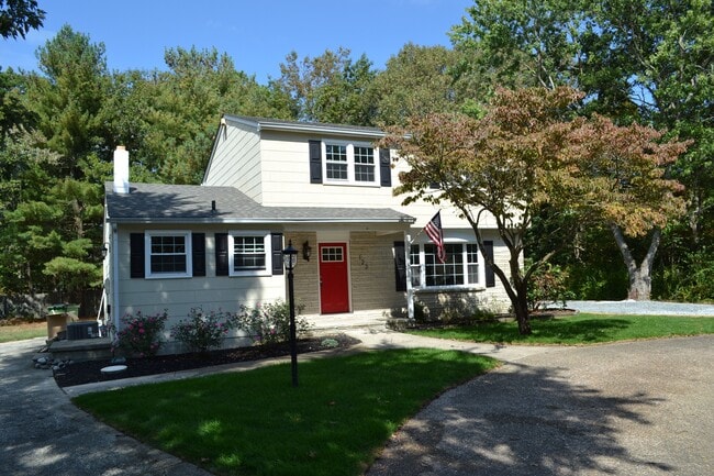 property at 122 Seaside Ave