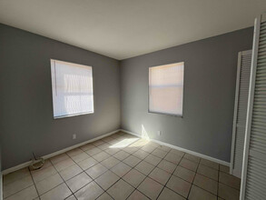 518 Avenue I in Riviera Beach, FL - Building Photo - Building Photo