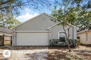 10036 Richardson Ct in Orlando, FL - Building Photo