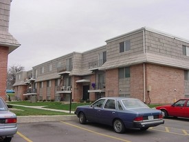 2003 Waterloo Rd Apartments