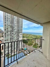 1960 N Lincoln Park W in Chicago, IL - Building Photo - Building Photo
