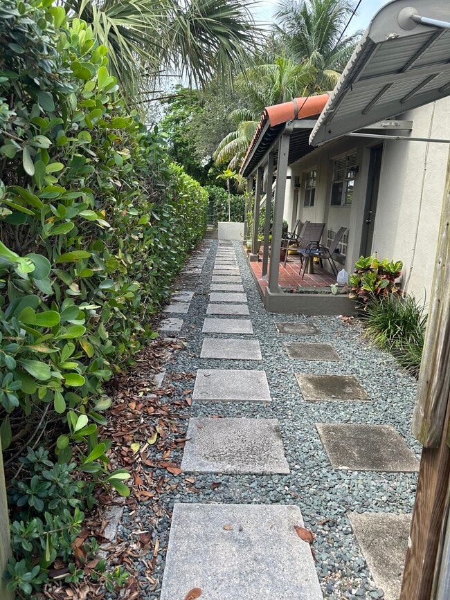 2024 Taylor St, Unit 2024 Taylor street in Hollywood, FL - Foto de edificio - Building Photo