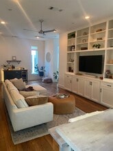 5705 Bryan Pky in Dallas, TX - Building Photo - Building Photo