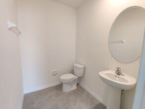 10548 Penny Gale Loop in San Antonio, FL - Building Photo - Building Photo
