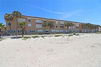 3100 Gulf Blvd in Belleair Beach, FL - Building Photo - Building Photo