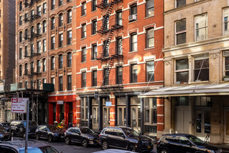 36 N Moore St in New York, NY - Building Photo - Building Photo